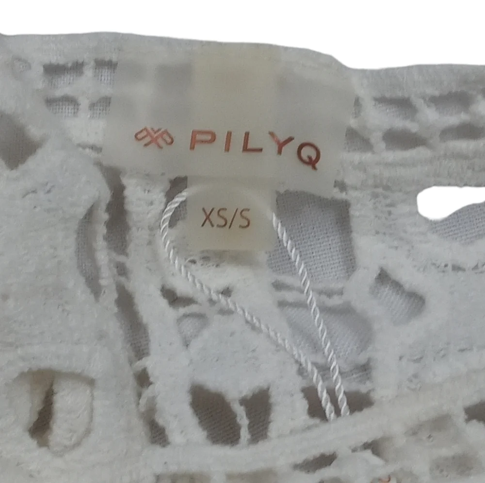 Pilyq Crochet Women's White Cut Out Crochet Swim Coverup Size X Small/Small